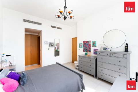 Снять в аренду квартиру в Дубае: 2 спальни, 89.5м², № 99536 - фото 14