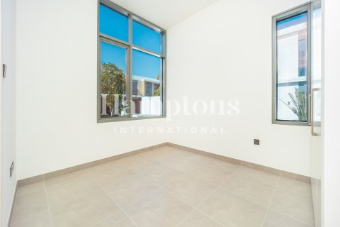 Снять в аренду таунхаус в Ruba, Arabian Ranches 3, Дубай: 4 спальни, 254.08970500м², № 115155 - фото 6