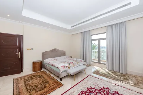 Villa à Palm Jumeirah, Dubai, 6 chambres, 650 m², № 122502 - photo 8