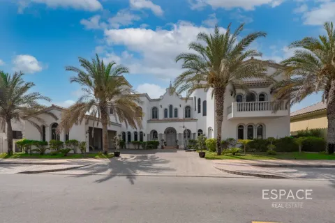 Villa à Palm Jumeirah, Dubai, 6 chambres, 650 m², № 122502 - photo 17