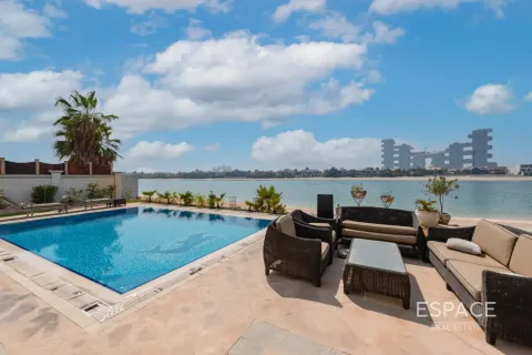 Villa à Palm Jumeirah, Dubai, 6 chambres, 650 m², № 122502 - photo 16