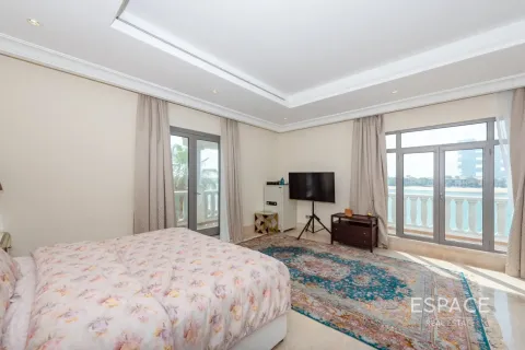 Villa à Palm Jumeirah, Dubai, 6 chambres, 650 m², № 122502 - photo 10