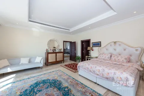 Villa à Palm Jumeirah, Dubai, 6 chambres, 650 m², № 122502 - photo 11