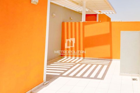 Maison de ville à DAMAC Hills (Akoya by DAMAC), Dubai, 3 chambres, 192 m², № 73684 - photo 8