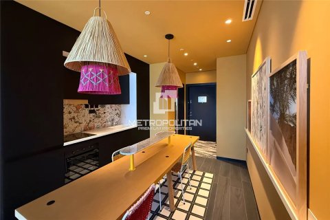 Apartment in Business Bay, Dubai 44 sq.m. № 73693 - photo 1