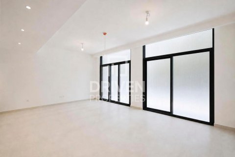 Villa in Mudon, Dubai 3 bedrooms, 218.32 sq.m. № 134336