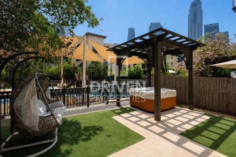 Apartamento en Downtown Dubai (Downtown Burj Dubai), Dubai, 1 dormitorio, 141.4 m², № 134340 - foto 2