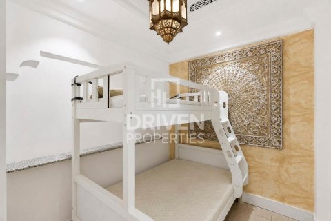 Apartamento en Downtown Dubai (Downtown Burj Dubai), Dubai, 1 dormitorio, 141.4 m², № 134340 - foto 7
