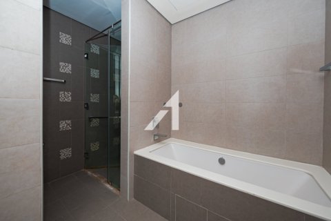 Apartamento en Dubai, 2 dormitorios, 134.5 m², № 74388 - foto 16