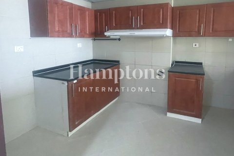 Снять в аренду квартиру в Icon Tower 2, Джумейра Лейк Тауэрс, Дубай: 2 спальни, 90.06945850м², № 90844 - фото 2