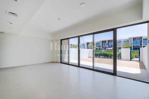 Снять в аренду таунхаус в Al Manara, Jumeirah Village Triangle, Дубай: 3 спальни, 176.88731200м², № 90838 - фото 8