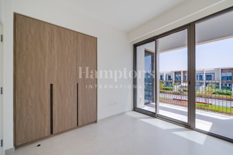 Снять в аренду таунхаус в Al Manara, Jumeirah Village Triangle, Дубай: 3 спальни, 176.88731200м², № 90838 - фото 13