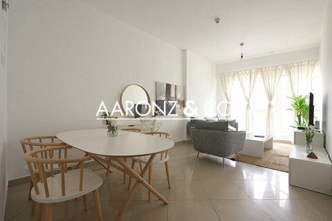 Apartamento en Jumeirah Lake Towers, Dubai, 2 dormitorios, 102 m², № 96538 - foto 4