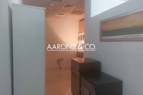 Bureau à Business Bay, Dubai, 89 m², № 96534 - photo 18