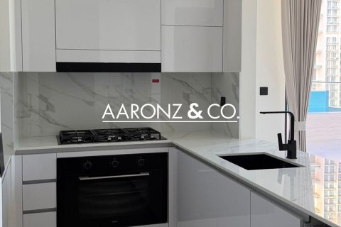 Apartment in Jumeirah Village Circle, Dubai 2 bedrooms, 159 sq.m. № 96537 - photo 8