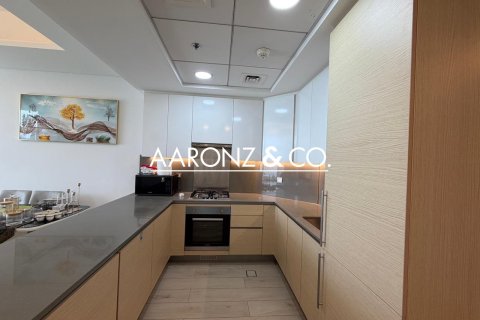 Apartamento en Palm Jumeirah, Dubai, 1 dormitorio, 90 m², № 96539 - foto 11