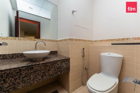 Apartment in Dubai 2 bedrooms, 117.8 sq.m. № 124509 - photo 17