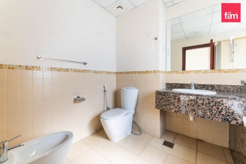Apartment in Dubai 2 bedrooms, 117.8 sq.m. № 124509 - photo 18