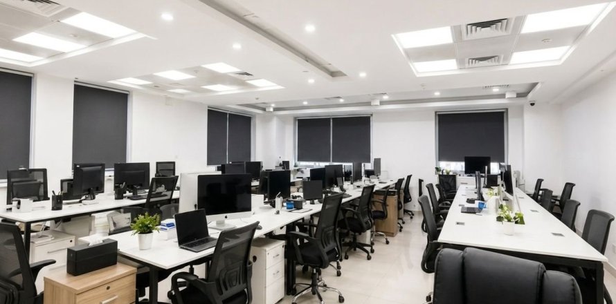Bureau à Business Bay, Dubai, 195.7 m², № 124512