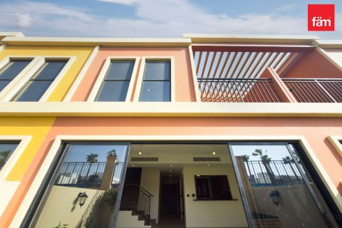 Townhouse in Dubai 4 bedrooms, 144 sq.m. № 124514 - photo 20