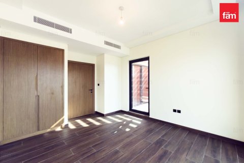 Townhouse in Dubai 4 bedrooms, 144 sq.m. № 124514 - photo 12
