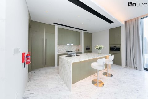 Ático en Dubai, 4 dormitorios, 492.4 m², № 124511 - foto 23