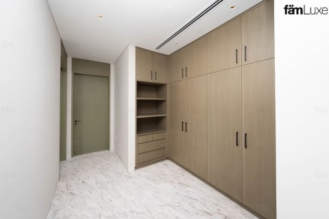 Ático en Dubai, 4 dormitorios, 492.4 m², № 124511 - foto 12