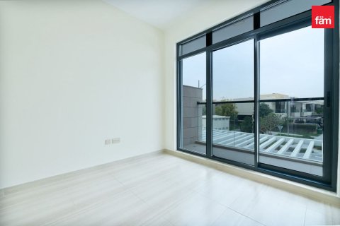 Townhouse in Dubai 4 bedrooms, 179.6 sq.m. № 124404 - photo 7