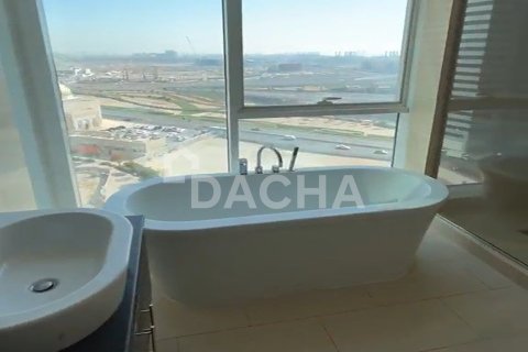 Apartment in Jumeirah Lake Towers, Dubai 1 bedroom, 82 sq.m. № 124406 - photo 6