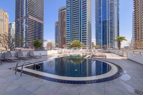 Apartment in Jumeirah Lake Towers, Dubai 1 bedroom, 82 sq.m. № 124406 - photo 8