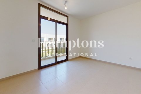 Townhouse in Noor Townhouses, Town Square, Dubai 3 bedrooms, 189.00000514 sq.m. № 99631 - photo 2
