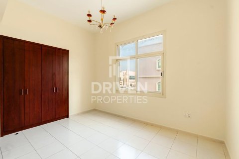 Villa à Mirdif Villas, Mirdif, Dubai, 3 chambres, 195.1 m², № 136600 - photo 9