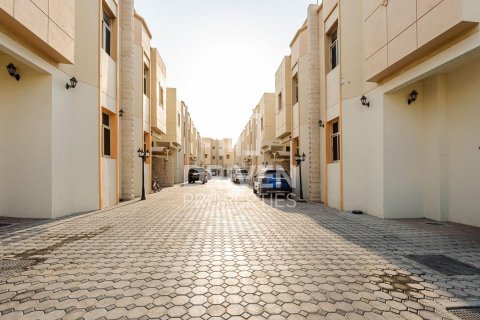 Villa à Mirdif Villas, Mirdif, Dubai, 3 chambres, 195.1 m², № 136600 - photo 25