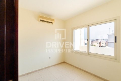 Villa à Mirdif Villas, Mirdif, Dubai, 3 chambres, 195.1 m², № 136600 - photo 16