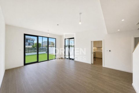 Townhouse in Jebel Ali, Dubai 4 bedrooms, 282.61 sq.m. № 136605 - photo 2