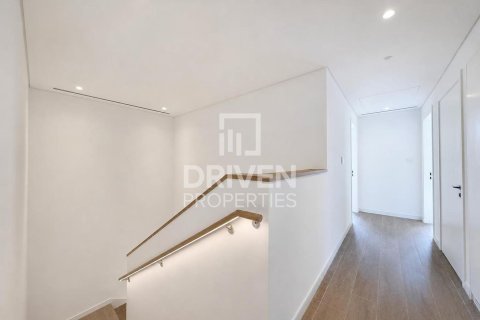 Townhouse in Jebel Ali, Dubai 4 bedrooms, 282.61 sq.m. № 136605 - photo 8