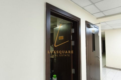 Oficina en Dubai Investment Park, Dubai, 118 m², № 115828 - foto 12