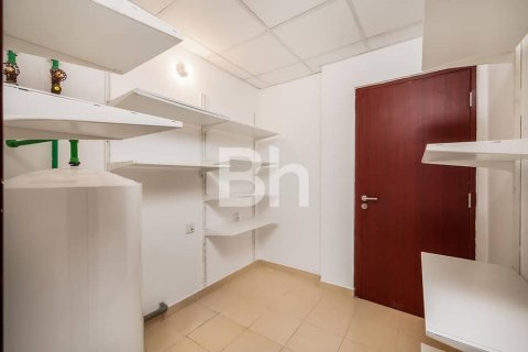 Apartment in Jumeirah Beach Residence, Dubai 2 bedrooms, 128 sq.m. № 57250 - photo 12