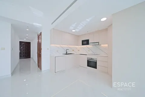 Apartment in AL MURJAN TOWER in Dubai Marina, Dubai 1 bedroom, 110 sq.m. № 123074 - photo 8