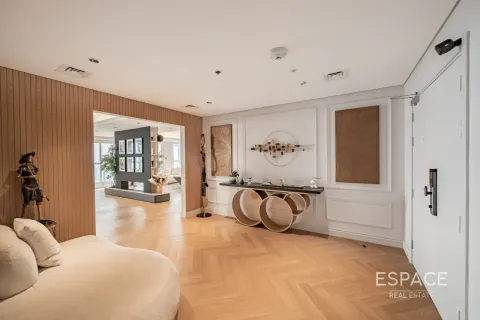 Apartment in Dubai Marina, Dubai 5 bedrooms, 571 sq.m. № 123068 - photo 4