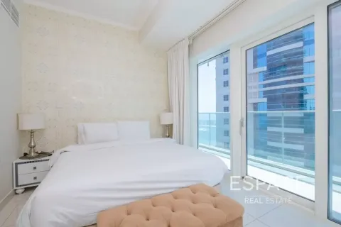 Apartment in Dubai Marina, Dubai 3 bedrooms, 181 sq.m. № 123071 - photo 5