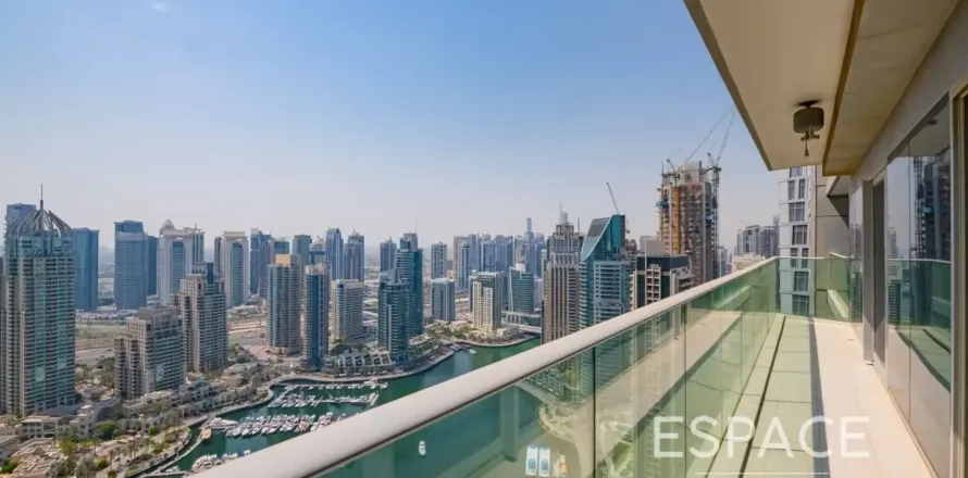 Apartment in Dubai Marina, Dubai 3 bedrooms, 181 sq.m. № 123071