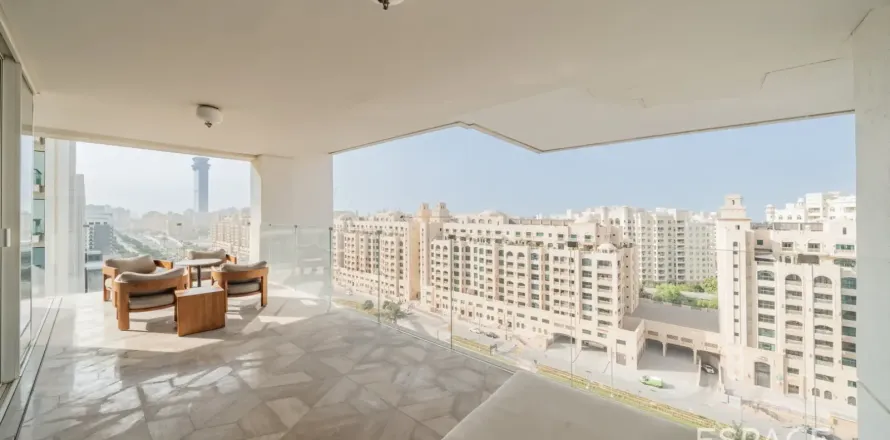 Apartment in Palm Jumeirah, Dubai 3 bedrooms, 258 sq.m. № 123072