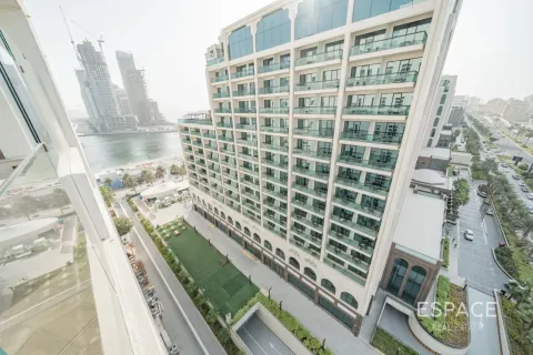 Apartment in Palm Jumeirah, Dubai 3 bedrooms, 258 sq.m. № 123072 - photo 19