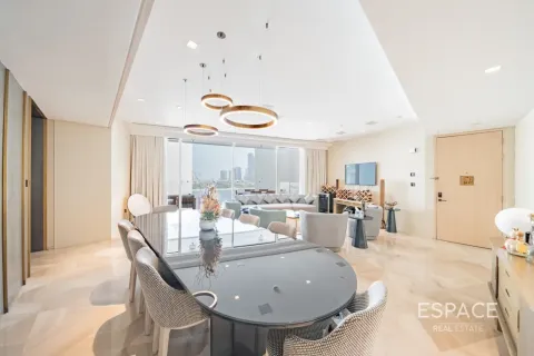 Apartment in Palm Jumeirah, Dubai 3 bedrooms, 258 sq.m. № 123072 - photo 5