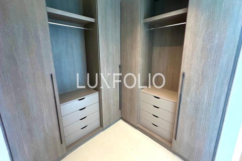 Villa en Aura, Tilal Al Ghaf, Dubai, 4 dormitorios, 317 m², № 45665 - foto 8