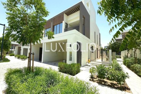 Villa en Aura, Tilal Al Ghaf, Dubai, 4 dormitorios, 317 m², № 45665 - foto 2