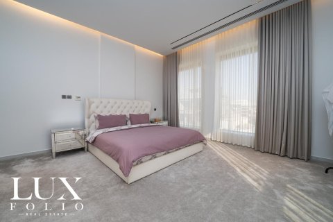 Villa in Nad Al Sheba 1, Nadd Al Sheba, Dubai 4 bedrooms, 465 sq.m. № 45654 - photo 11