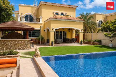 فيلا في Jumeirah Park, دبي 4 غرف نوم, 743.2 م² رقم 134788 - صورة 1