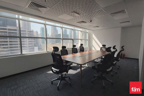 Bureau à Dubai, 133.4 m², № 53423 - photo 6
